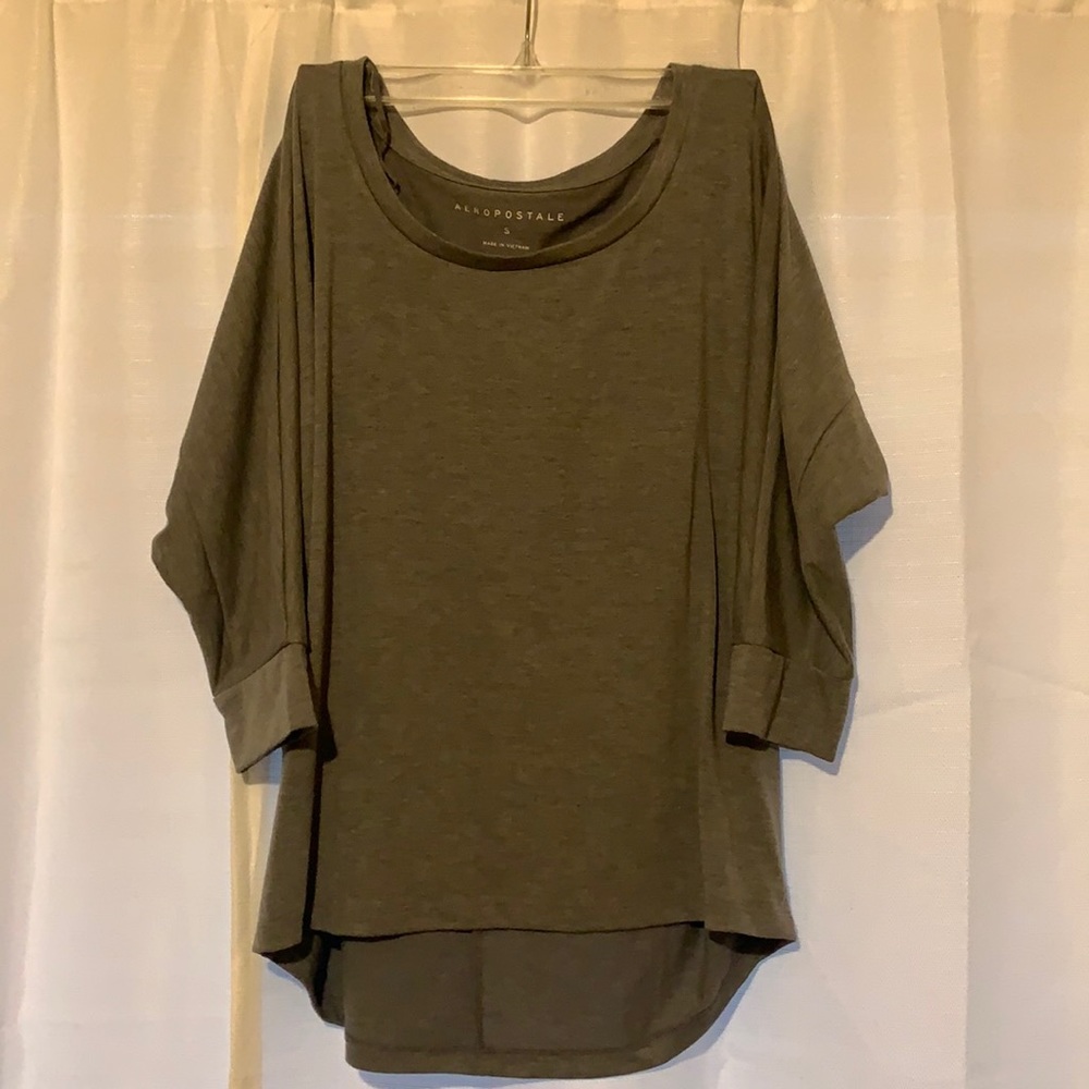 Grey Aeropostale shirt